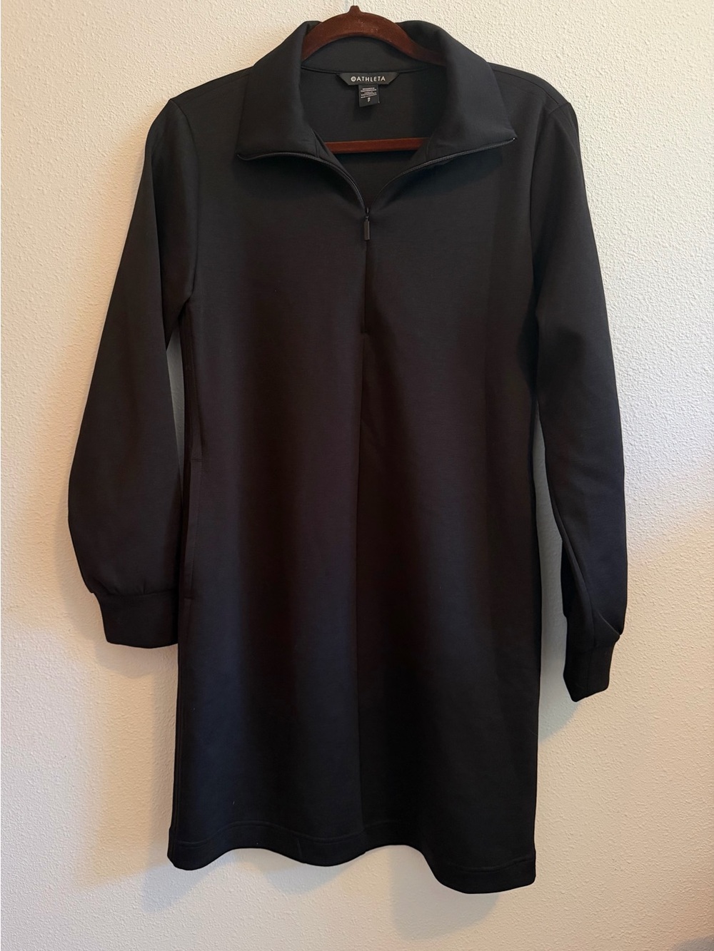 Athleta Womens Athleisure Comfy Dress Sz Small Stretch Scuba  Activewear Sporty